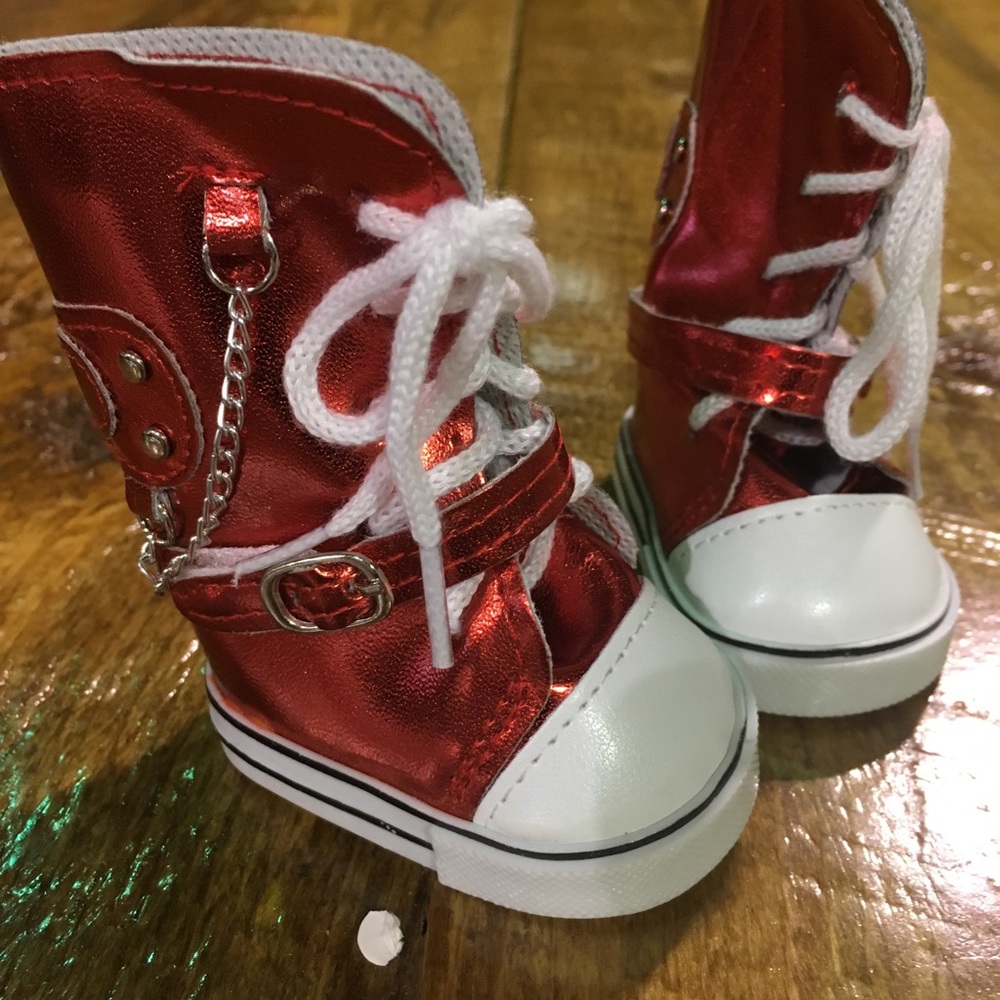 Doll high tops